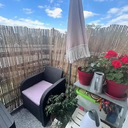 3 Cozy Rooms, 2 Steps From Bordeaux-merignac! Apartment
